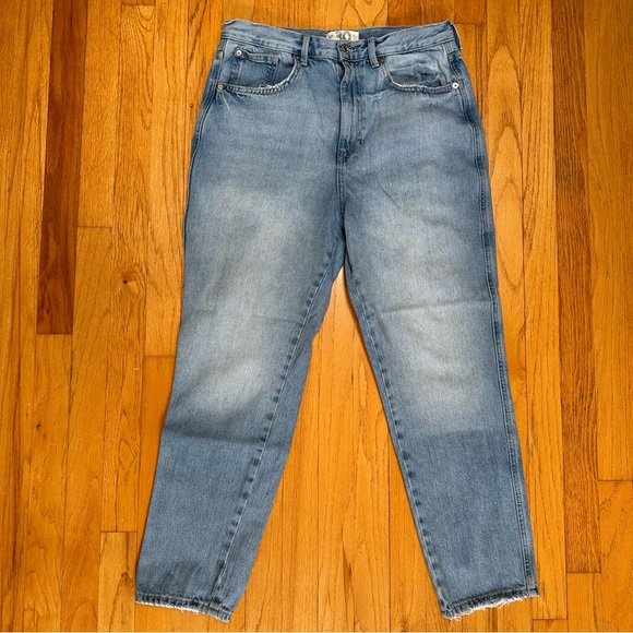 Free People Denim - Free People We The Free High Rise Light Wash Mom Jean Waist 30 Distressed Denim